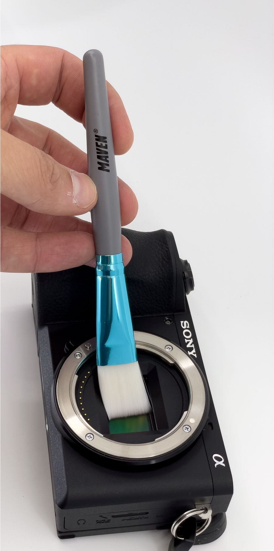 MAVEN Electrostatic Sensor Cleaning Brush